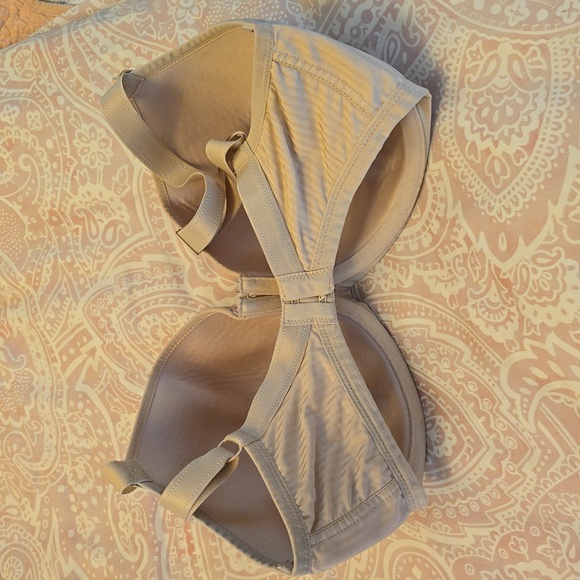 Freya Balcony T-Shirt bra - Picture 2 of 4